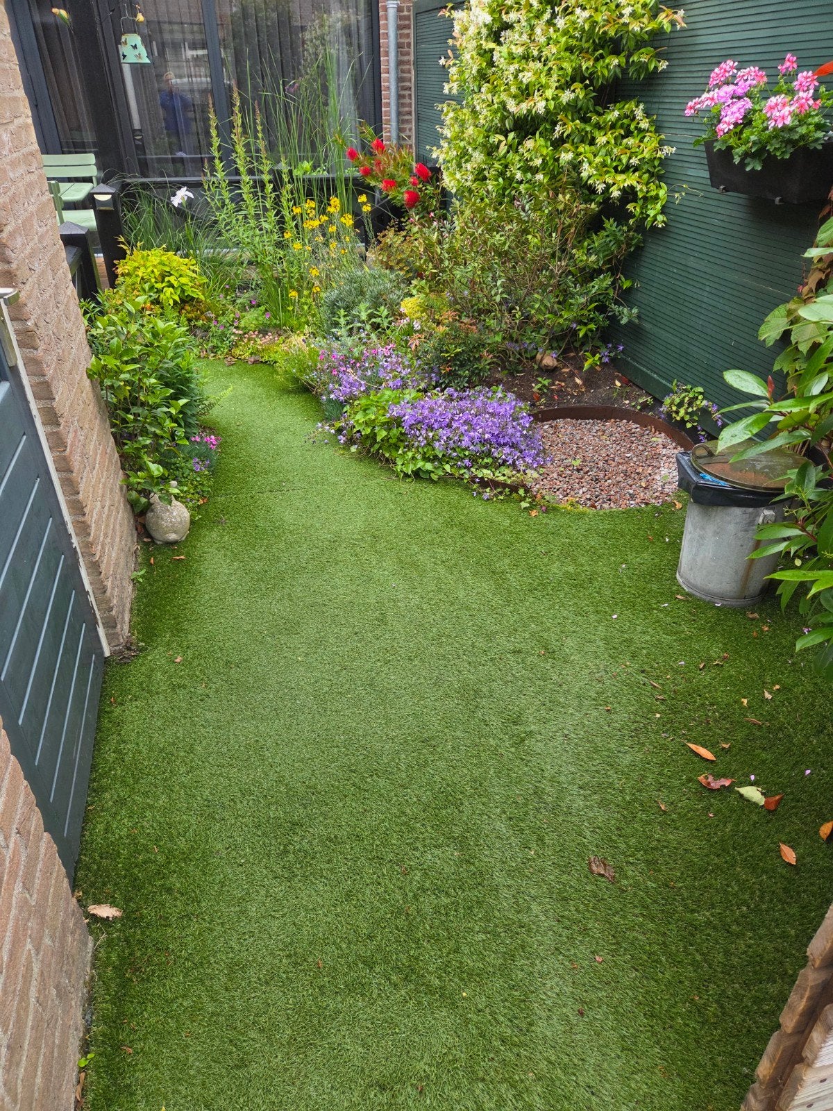 Complete tuin inrichting (excl. meubels, airco, beplanting), Ophalen