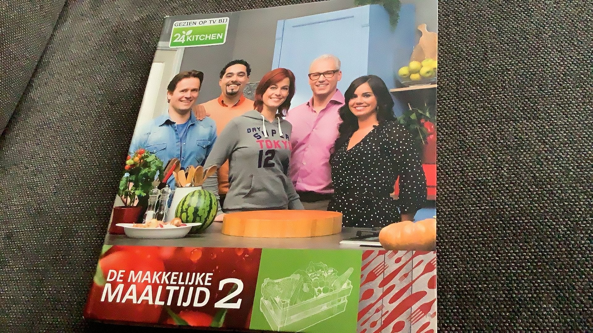 24 kitchen, de makkelijke maaltijd 2, Ophalen of Verzenden, Zo goed als nieuw