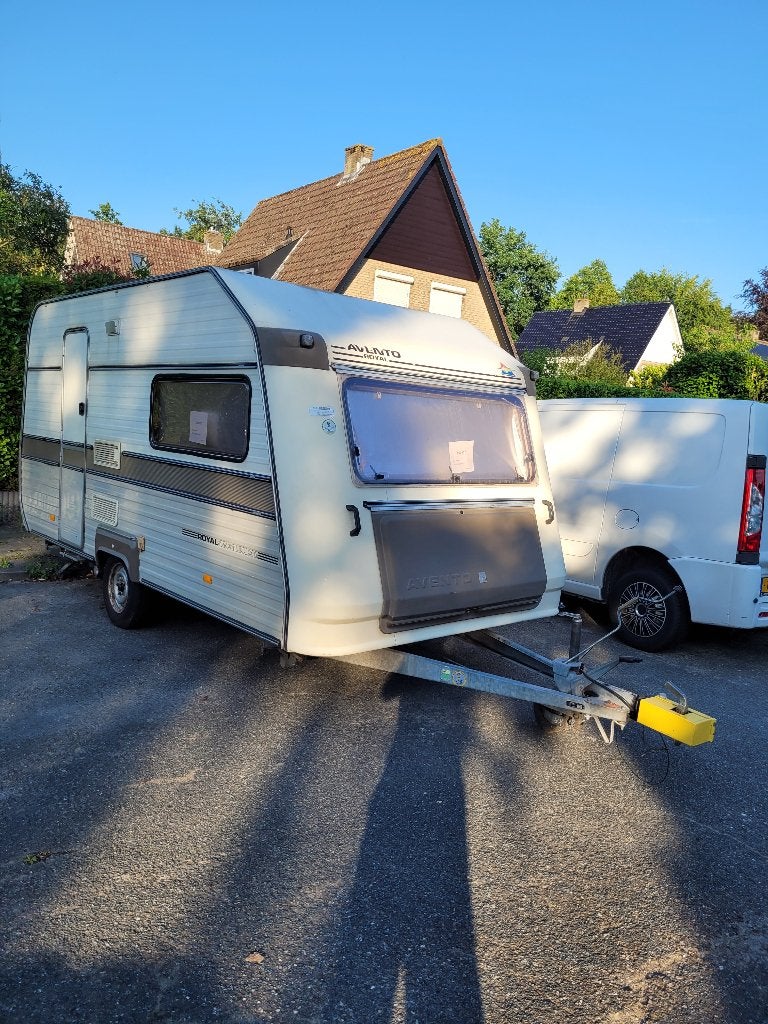TE KOOP caravan avento royaal 420 TL, Standaardzit, Particulier, Schokbreker, 4 tot 5 meter