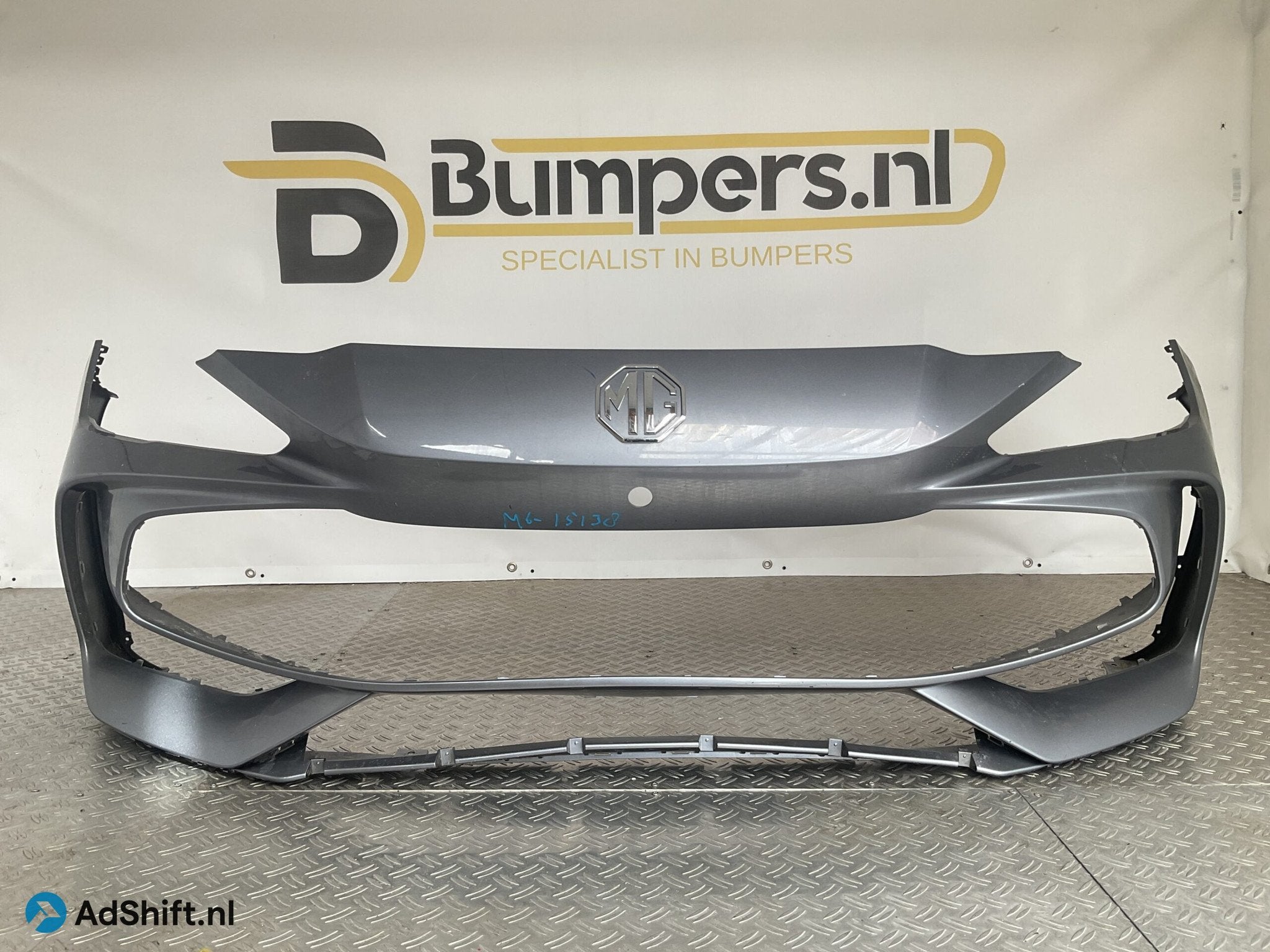 Bumper MG MG3 III 2024- P11222231 Voorbumper M6-15138z