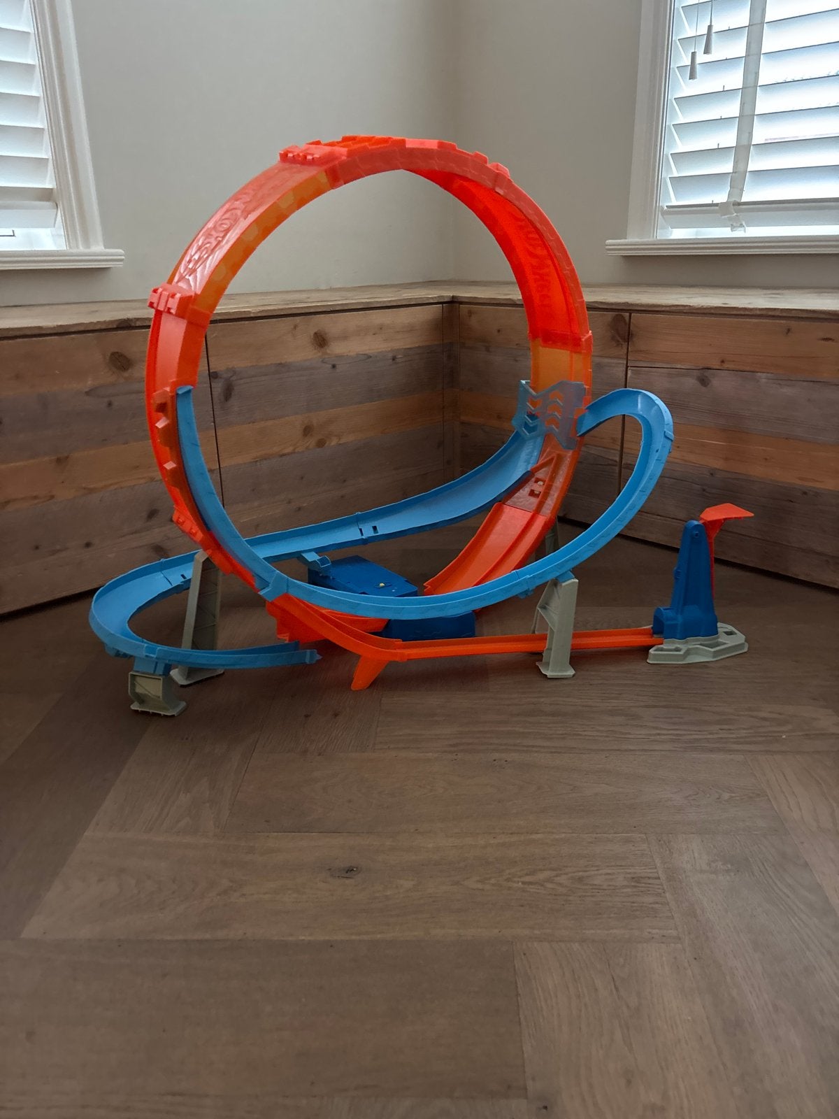 Hot Wheels Racebaan met Looping - Zo goed als nieuw, Racebaan, Ophalen of Verzenden, Zo goed als nieuw, Hot Wheels