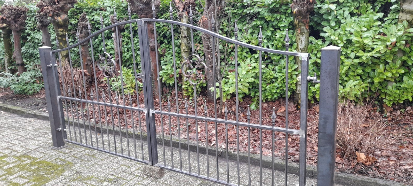sierpoort 330cm., Tuin en Terras, Ophalen, IJzer, Sierhekwerk