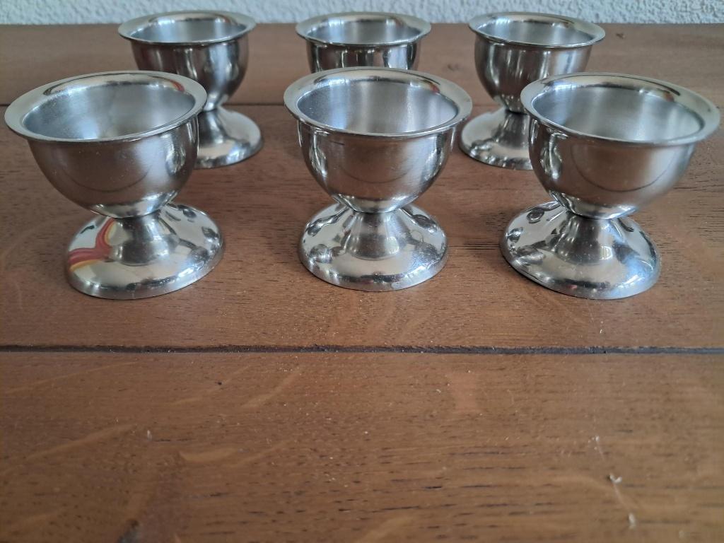 eierdopjes 6 stuks RVS, Overige materialen, Overige typen, Ophalen of Verzenden, Zo goed als nieuw