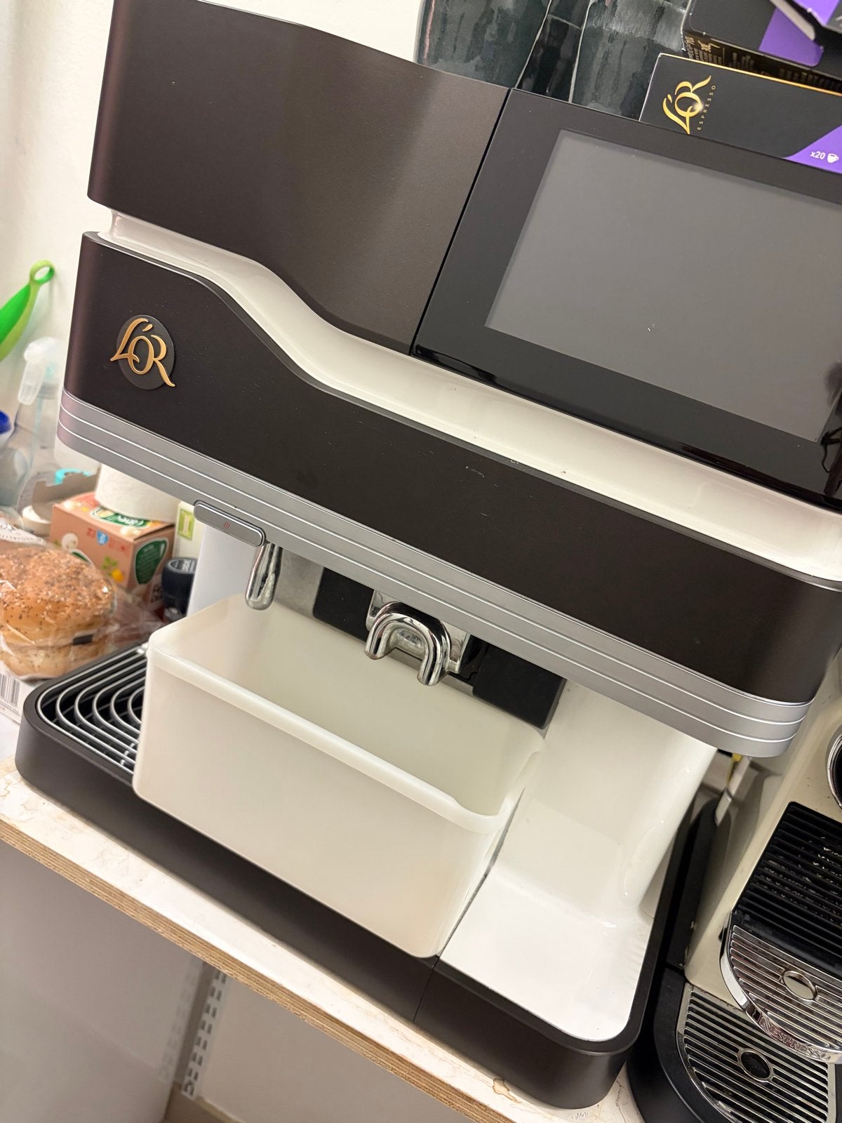 L'OR Barista Koffiemachine - Zo goed als nieuw, Witgoed en Apparatuur, Koffiezetapparaten, Ophalen, Koffiepads en cups, Koffiemachine