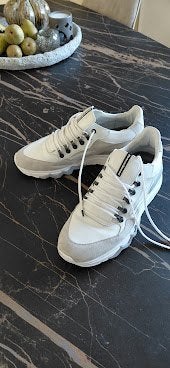 Floris van Bommel wit maat 8.5, Kleding | Heren, Ophalen of Verzenden, Zo goed als nieuw, Wit, Sneakers of Gympen