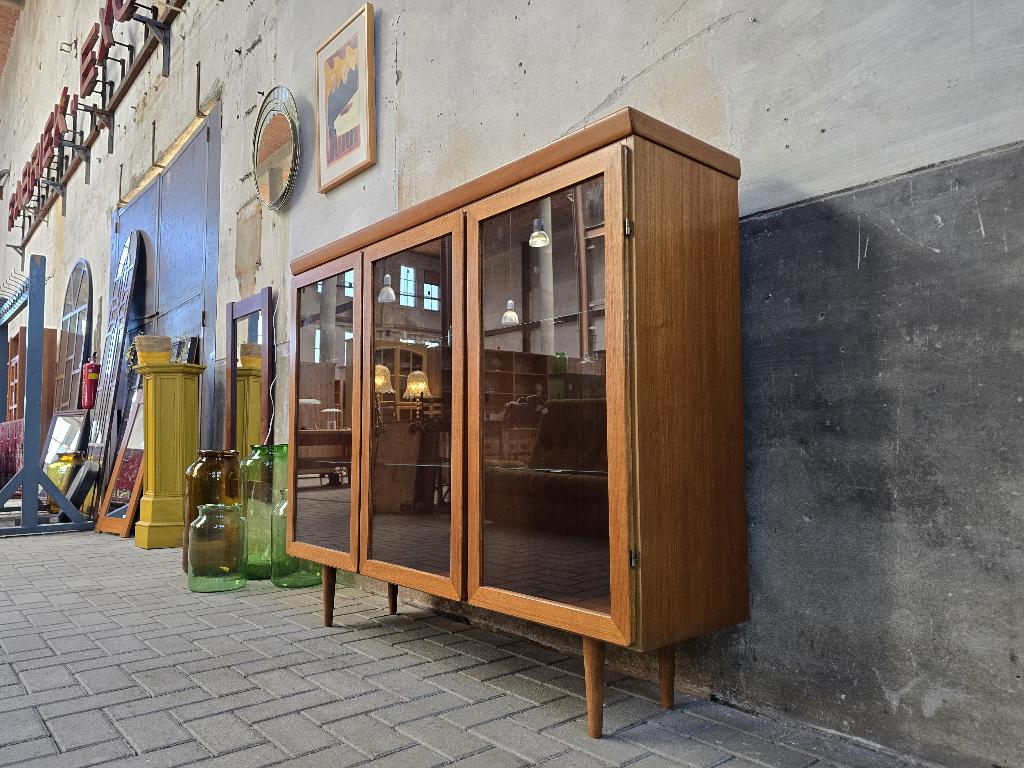 Jaren 80 Deens Design Vitrine / Dressoir Teak | Vintage Kast, Grenenhout, 100 tot 150 cm, Ophalen of Verzenden, 25 tot 50 cm