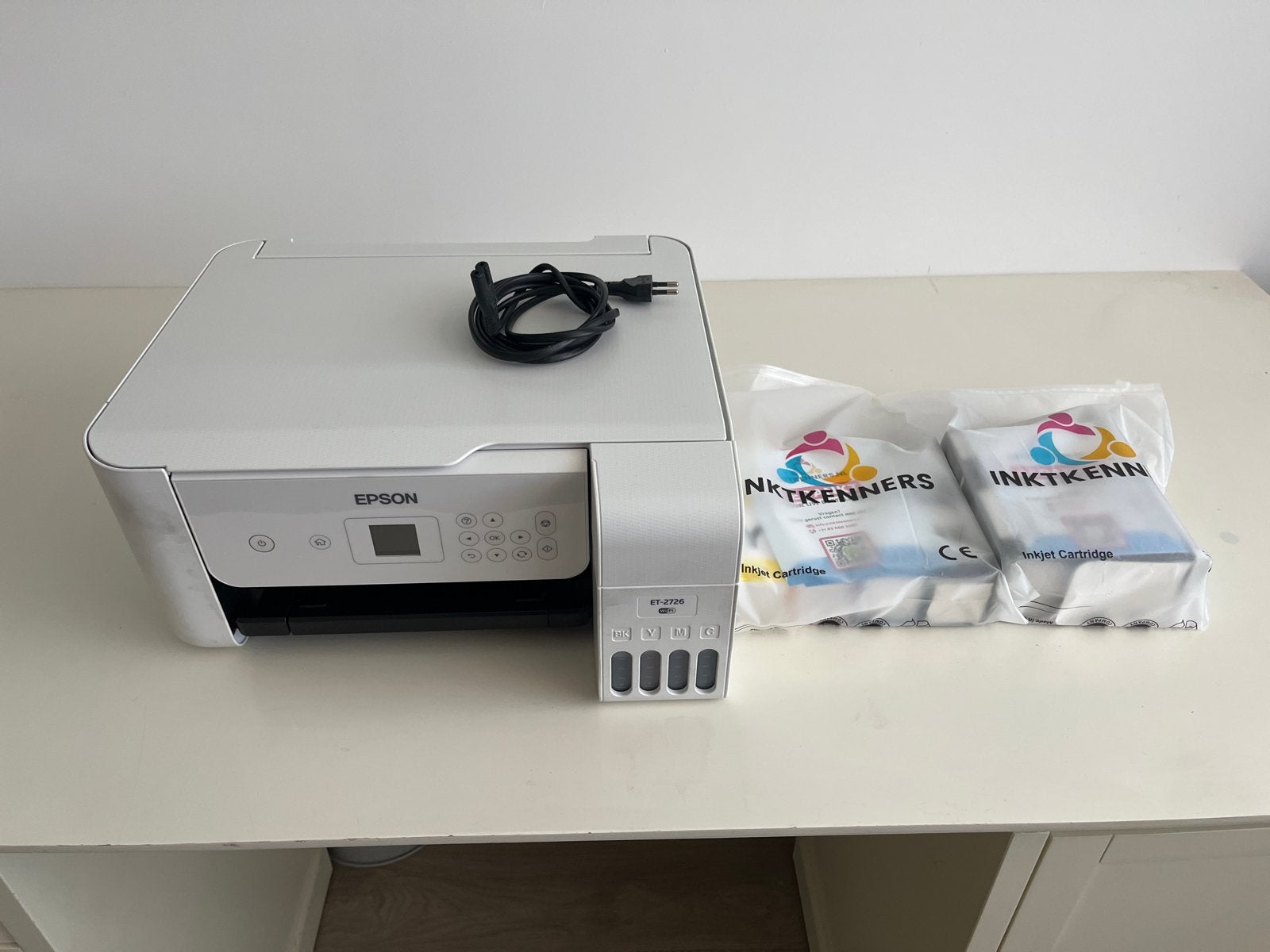 Epson All-in-One Printer Scanner ET-2726, Ophalen, Inkjetprinter, All-in-one, Kleur printen