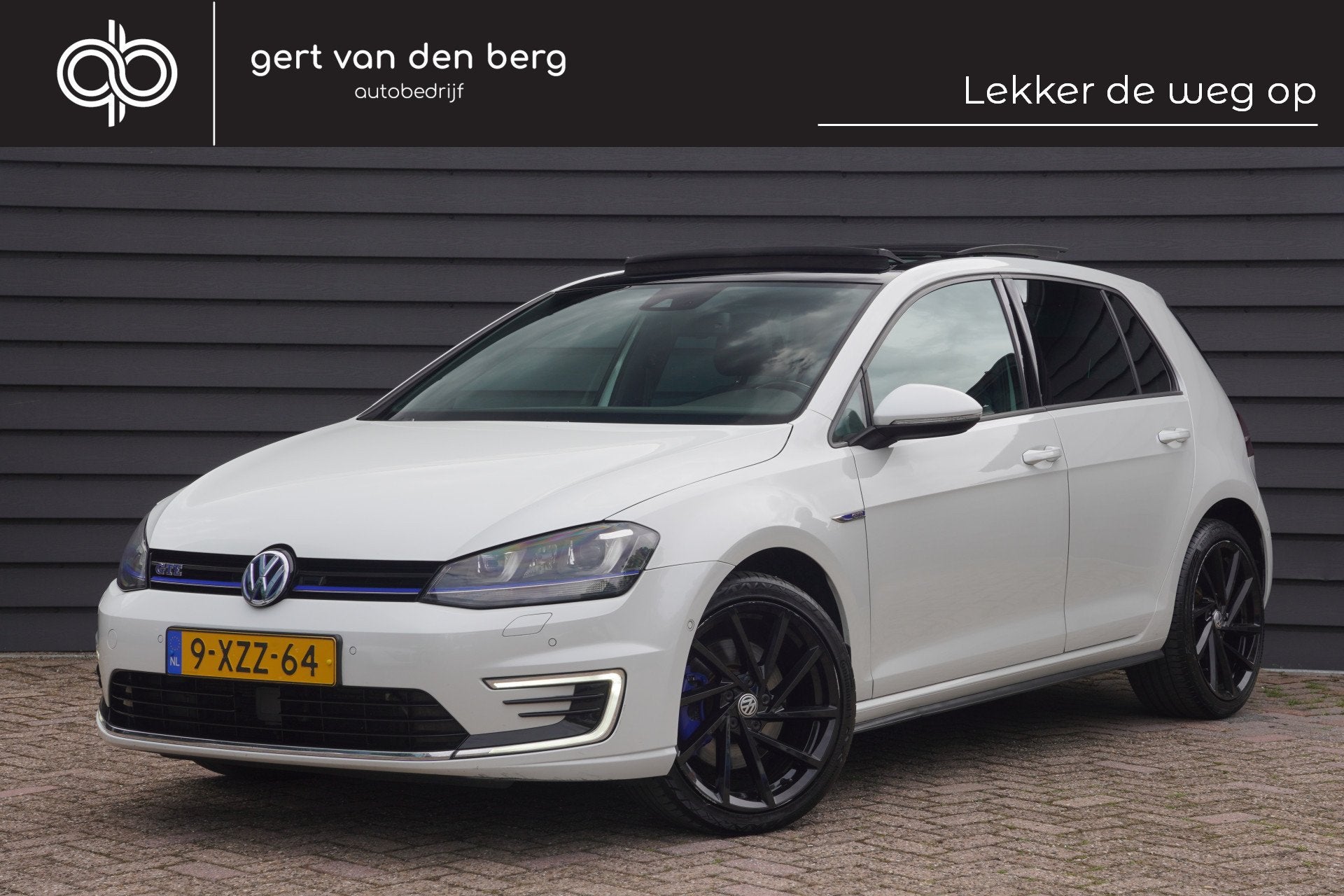 Volkswagen Golf 1.4 TSI GTE - PANODAK - LEDER - CLIMA - ADAP, Auto's, Gebruikt, 4 cilinders, Wit, 1499 kg