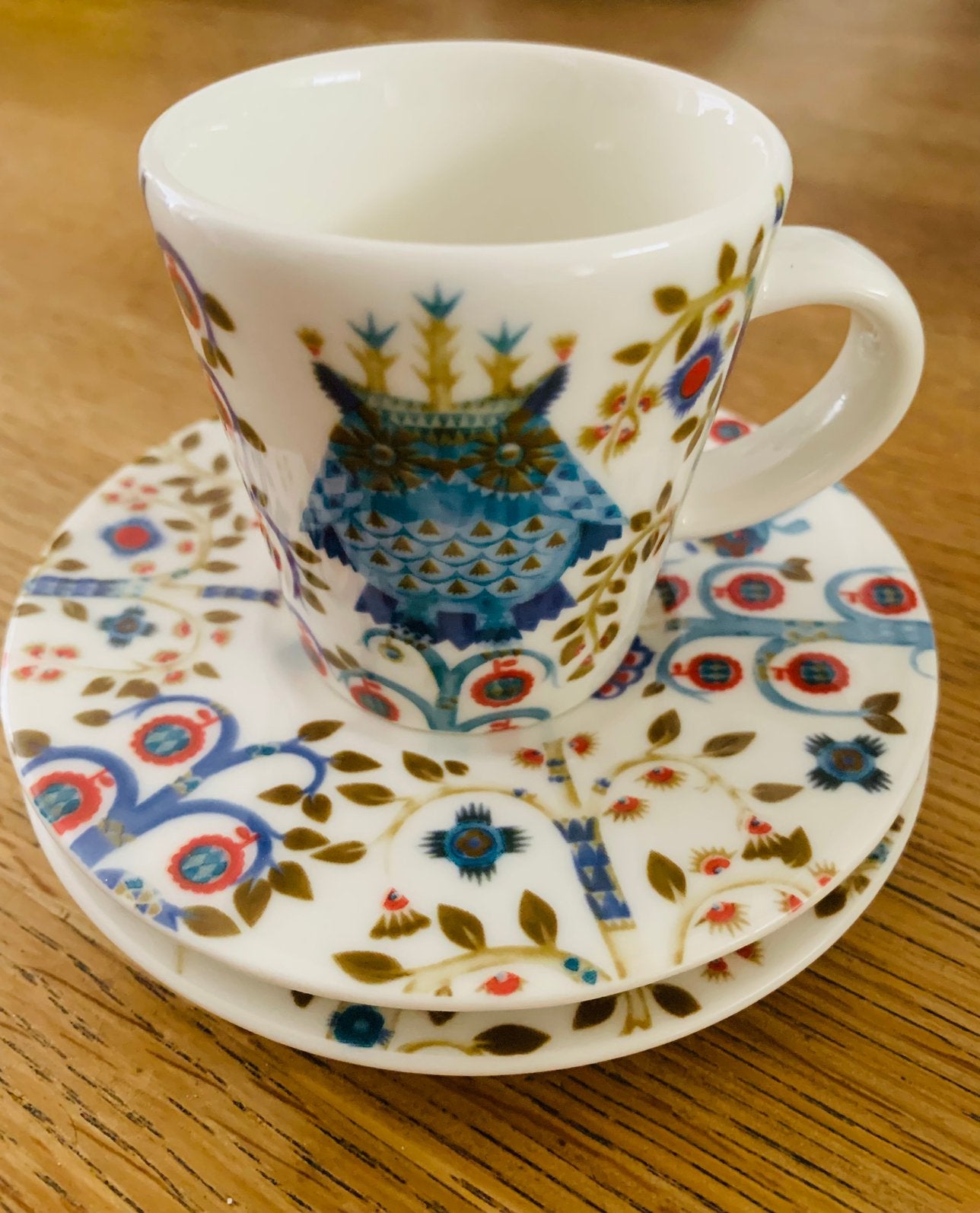 Iittala Taika Espressokop en Schotel - Uil Design, Ophalen of Verzenden, Zo goed als nieuw, Overige stijlen, Kop(pen) en/of Schotel(s)
