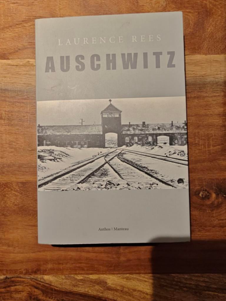 Auschwitz - Laurence Rees, Boeken, Ophalen, 20e eeuw of later, Gelezen, Laurence Rees