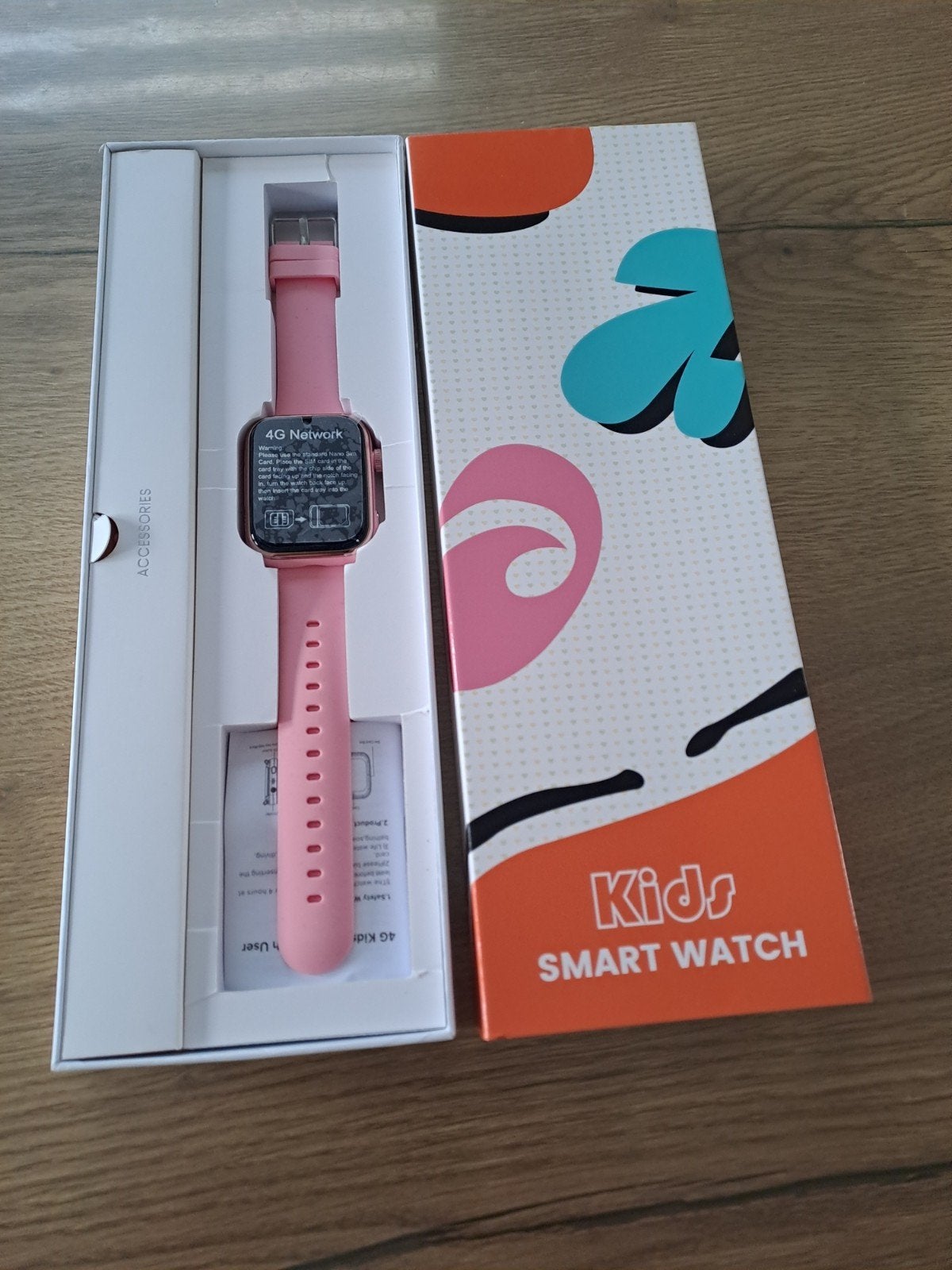 Nieuwe Kinder Smartwatch - Roze 4G Netwerk, Sieraden, Tassen en Uiterlijk, Ophalen of Verzenden
