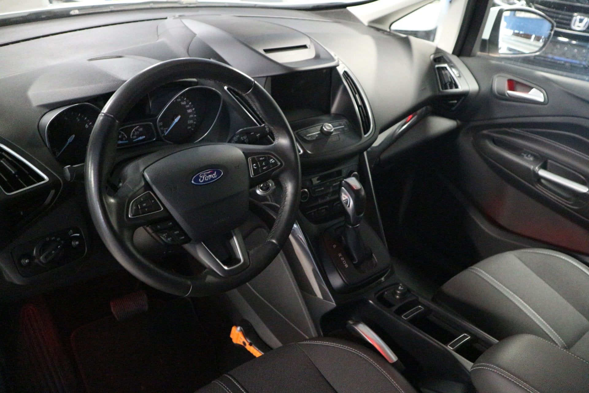 Ford C-Max 1.5 Titanium / AUTOMAAT / FULL OPTIONS ! ! !, Euro 6, 4 cilinders, 150 pk, Wit
