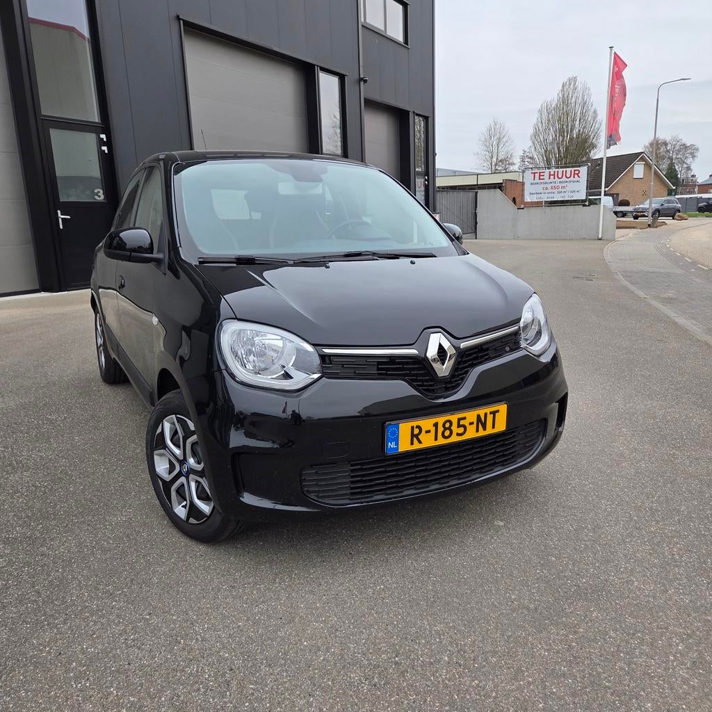 Renault Twingo R80 Electric 82pk 2021 zwart, Auto's, Renault, Automaat, 37 €/maand, Zwart, Elektrisch