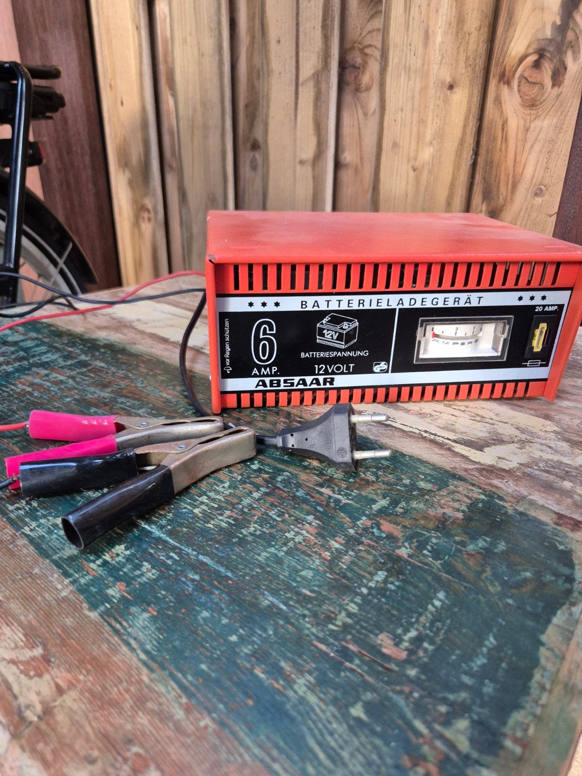 Absaar Acculader 6 Amp 12 Volt Batterijlader, Ophalen, Gebruikt, Universele onderdelen