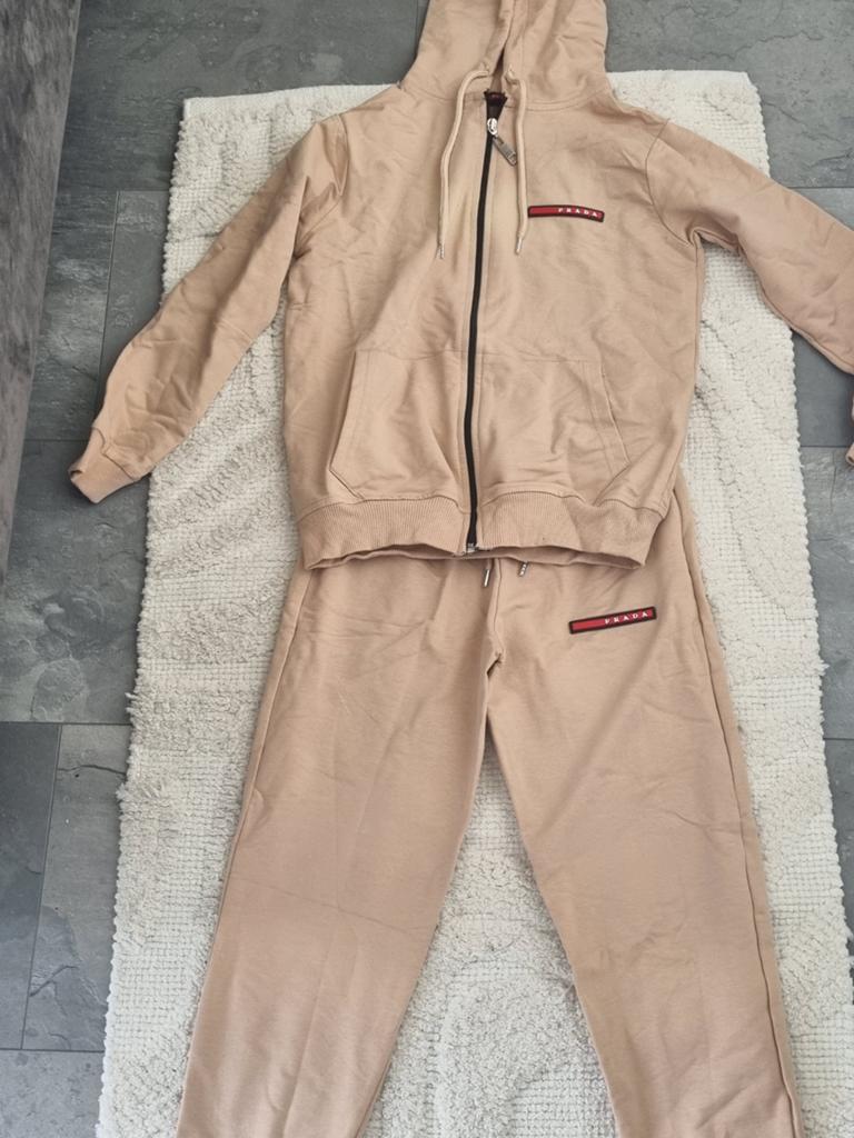 Prada trainingspak set - Maat 176/164, Kleding | Heren, Ophalen of Verzenden, Gedragen, Overige maten