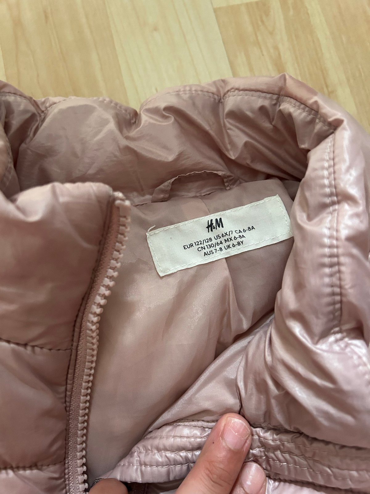 Roze gewatteerde jas H&M maat 122/128 (6-8 jaar), Kinderen en Baby's, Ophalen of Verzenden, Gebruikt, Meisje, Jas
