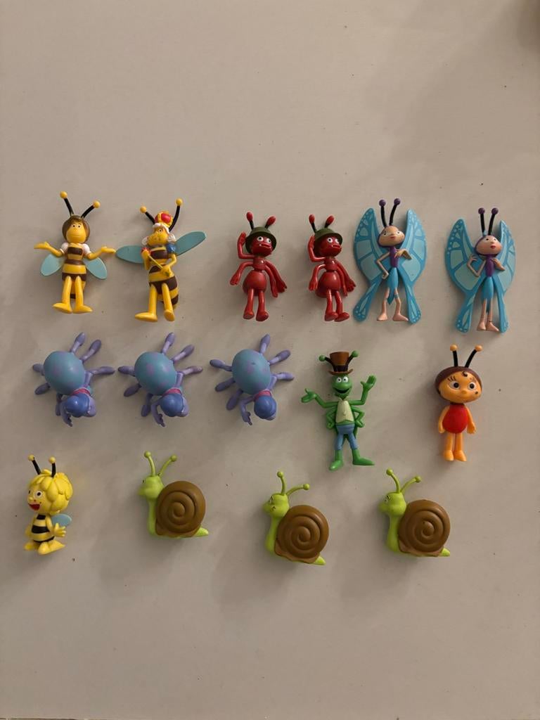 Emte Maya de Bij figuren en andere insecten set 14 stuks!, Verzamelen, Poppetjes en Figuurtjes, Ophalen of Verzenden, Zo goed als nieuw