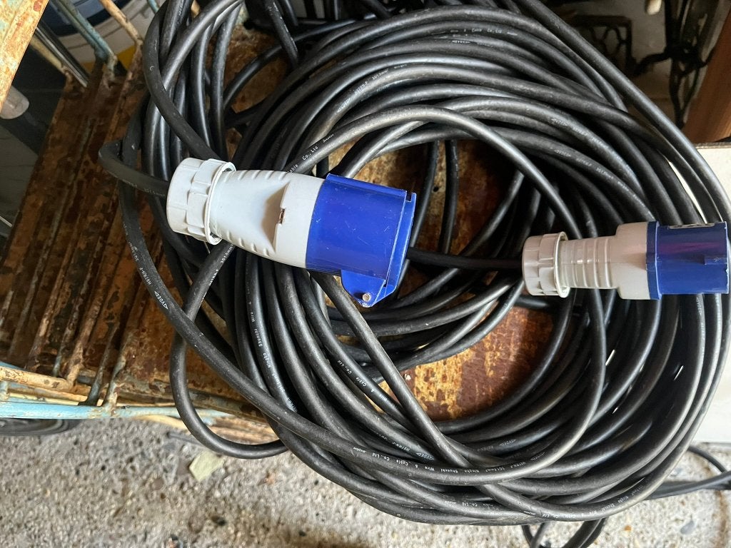Caravanaansluitkabel CEE verlengkabel 35 meter, Ophalen of Verzenden, Gebruikt