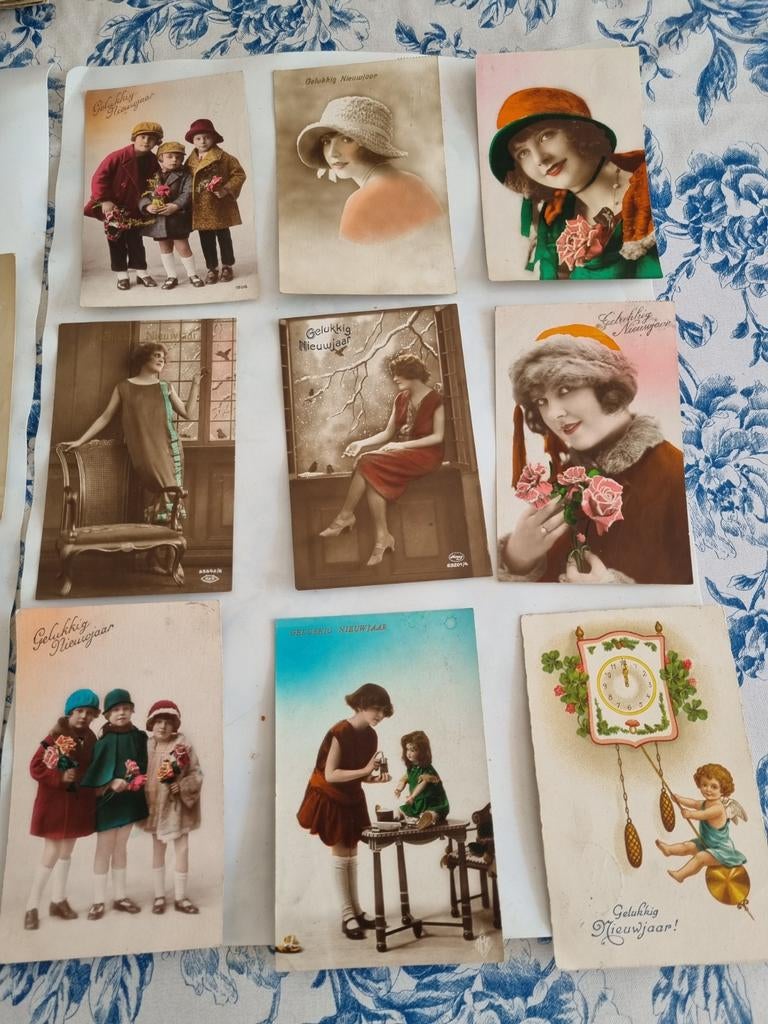 Collectie van 15 Antieke Nieuwjaarskaarten., Verzamelen, Ophalen of Verzenden, Voor 1920, Gelopen