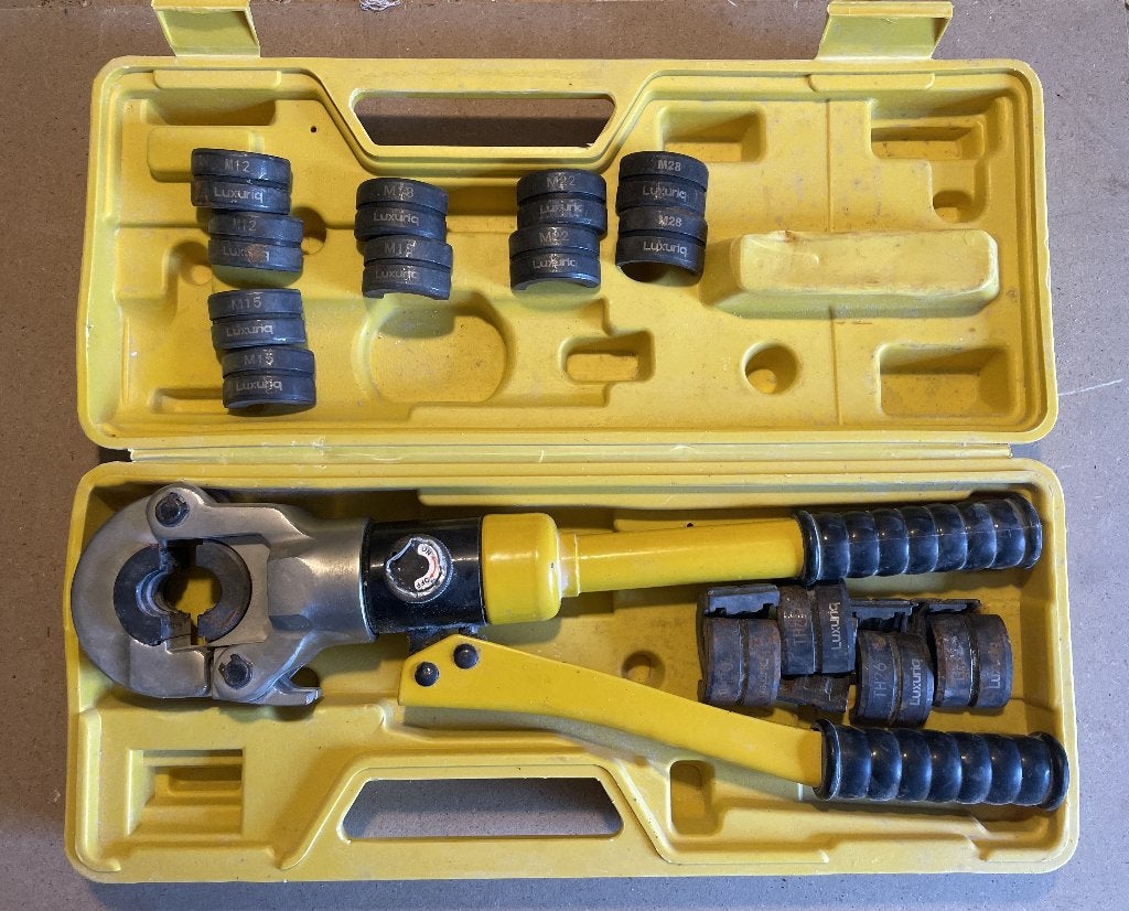 Hydraulische perstang te huur – TH- én M-profiel persbekken, Doe-het-zelf en Verbouw, Gereedschap | Handgereedschap, Ophalen, Gebruikt