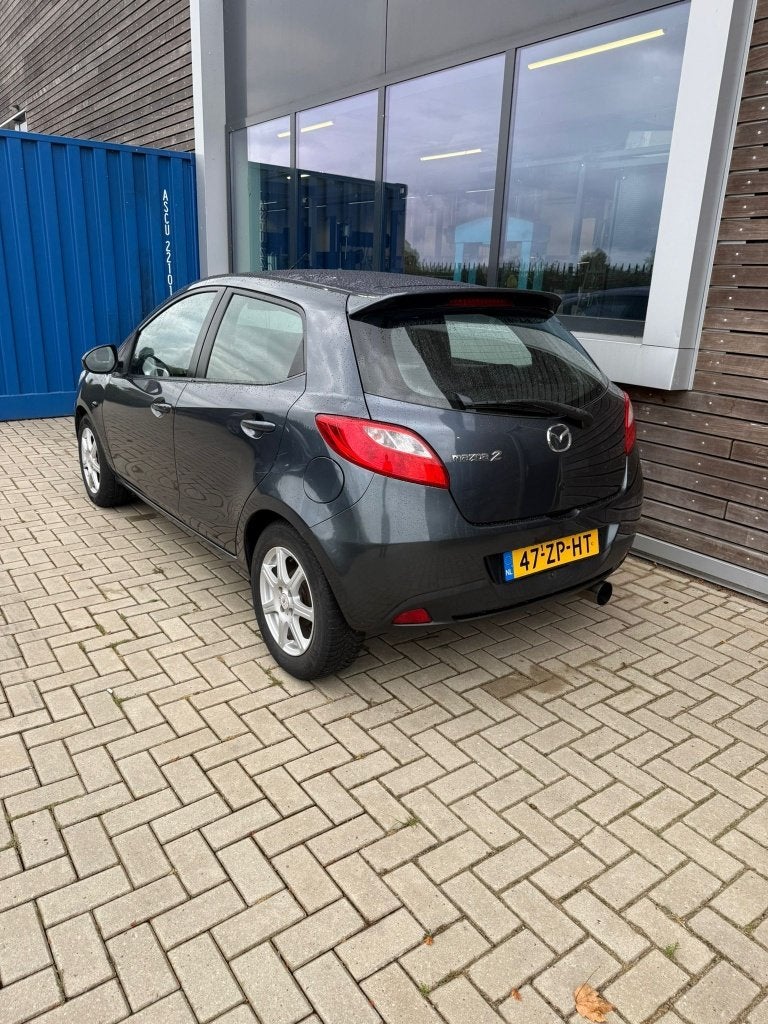 Mazda 2 1.3 55KW 5DRS 2008 Grijs, Auto's, Voorwielaandrijving, Euro 5, Stof, 74 pk