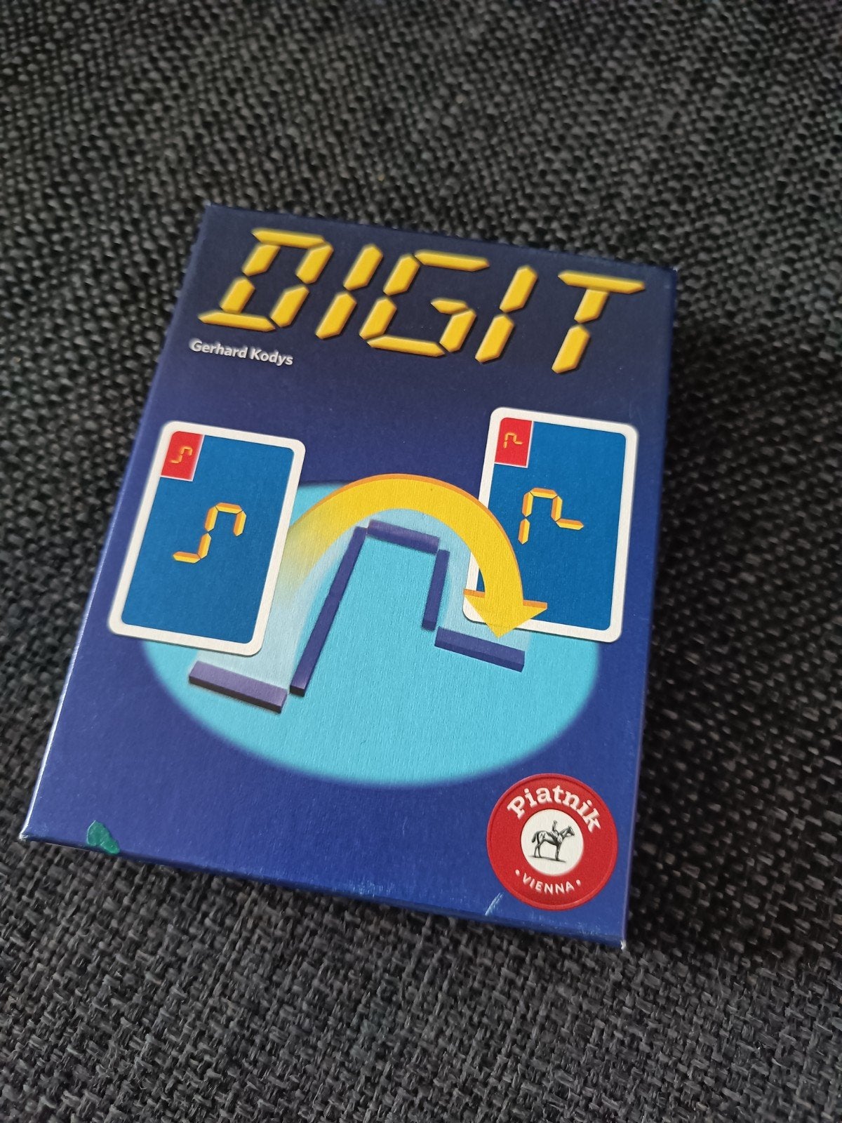 Digit Kaartspel - Piatnik - Logica & Puzzelplezier, Een of twee spelers, Ophalen of Verzenden, Zo goed als nieuw, Piatnik