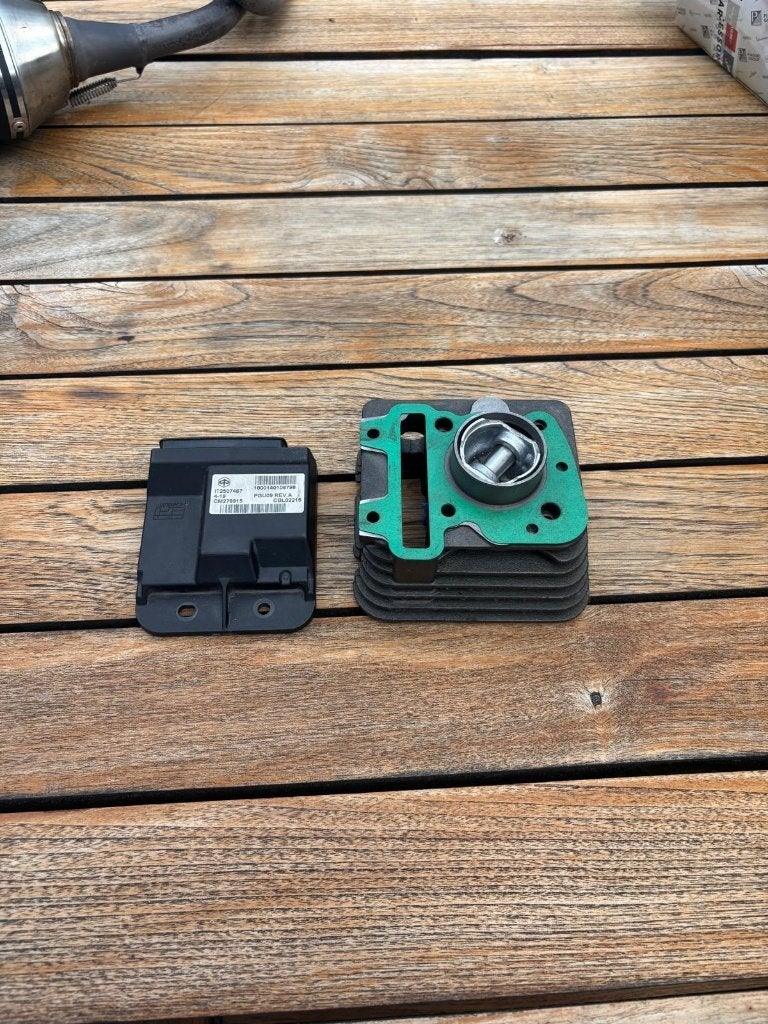 50cc en/of ECU (zip 2021), Ophalen, Zo goed als nieuw, Cilinder, Piaggio