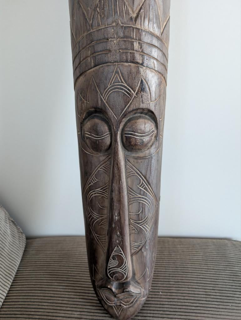 Mooi decoratief houten masker voor aan de muur, Ophalen