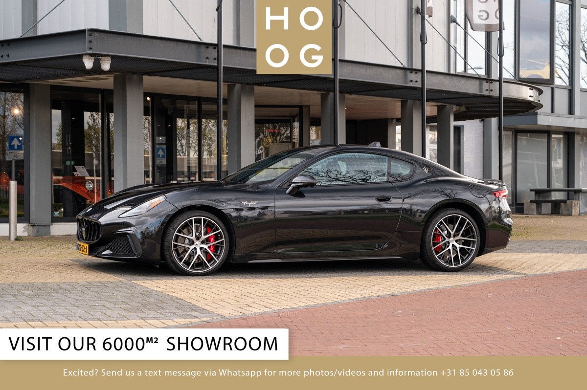 Maserati GranTurismo V6 AWD Trofeo (bj 2024, automaat), Auto's, Maserati, Automaat, Gebruikt, 4 stoelen, Zwart