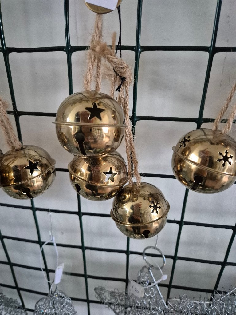 3 Kersthangers belletjes goud, Diversen, *, *, Ophalen of Verzenden, Zo goed als nieuw
