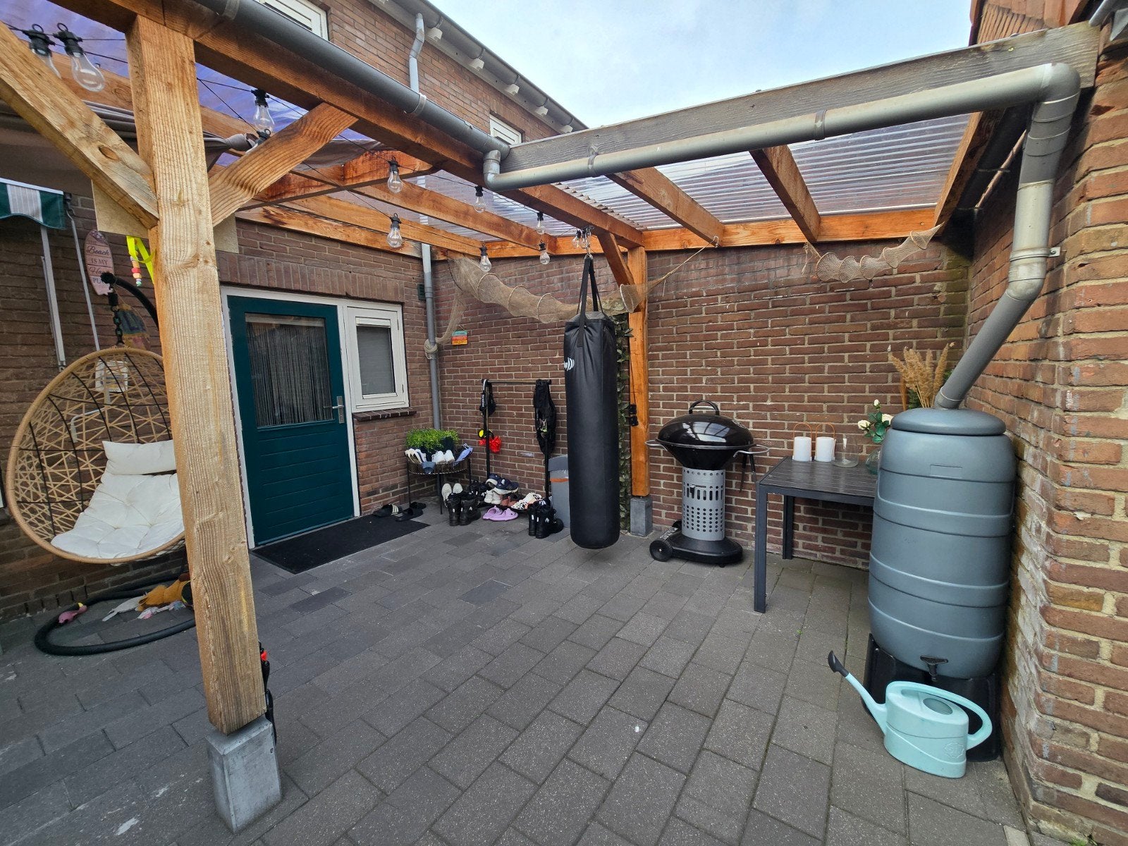 Robuuste houten overkapping 6x2,50 + 1,80x2 - 4 jaar oud, Ophalen, Gebruikt, Veranda