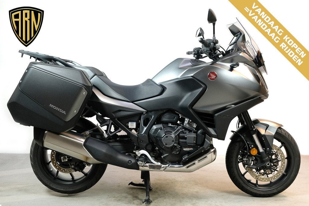 Honda NT 1100 DCT (bj 2024), Motoren, Bedrijf, Handvatverwarming, Meer dan 35 kW, Toermotor