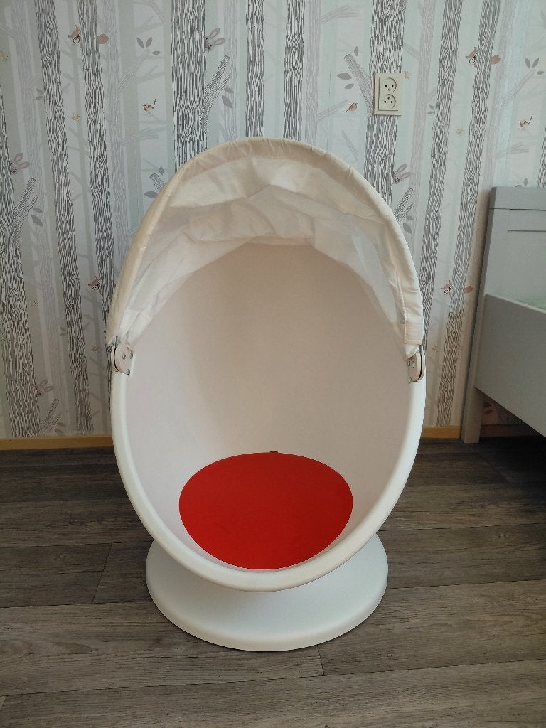 Draaibare kinderstoel met kap, wit/rood, Huis en Inrichting, Stoelen, Ophalen, Kunststof, Gebruikt, Wit
