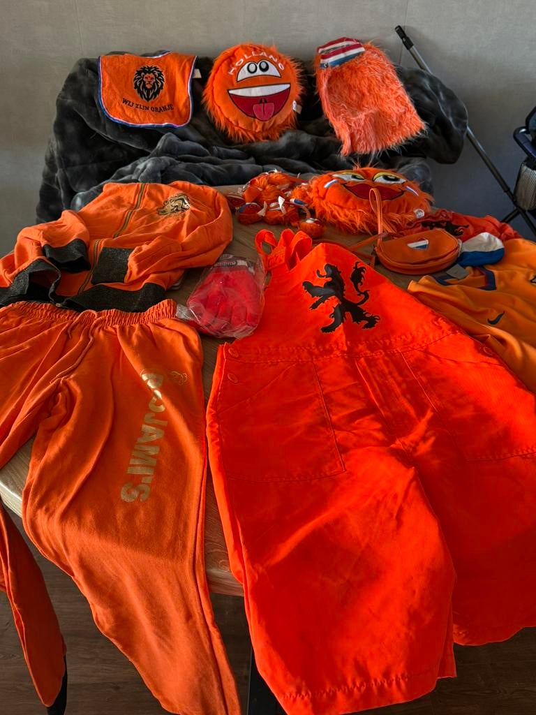 Oranje  nederland, Ophalen, Gedragen, Maat 38/40 (M), Oranje of Koningsdag