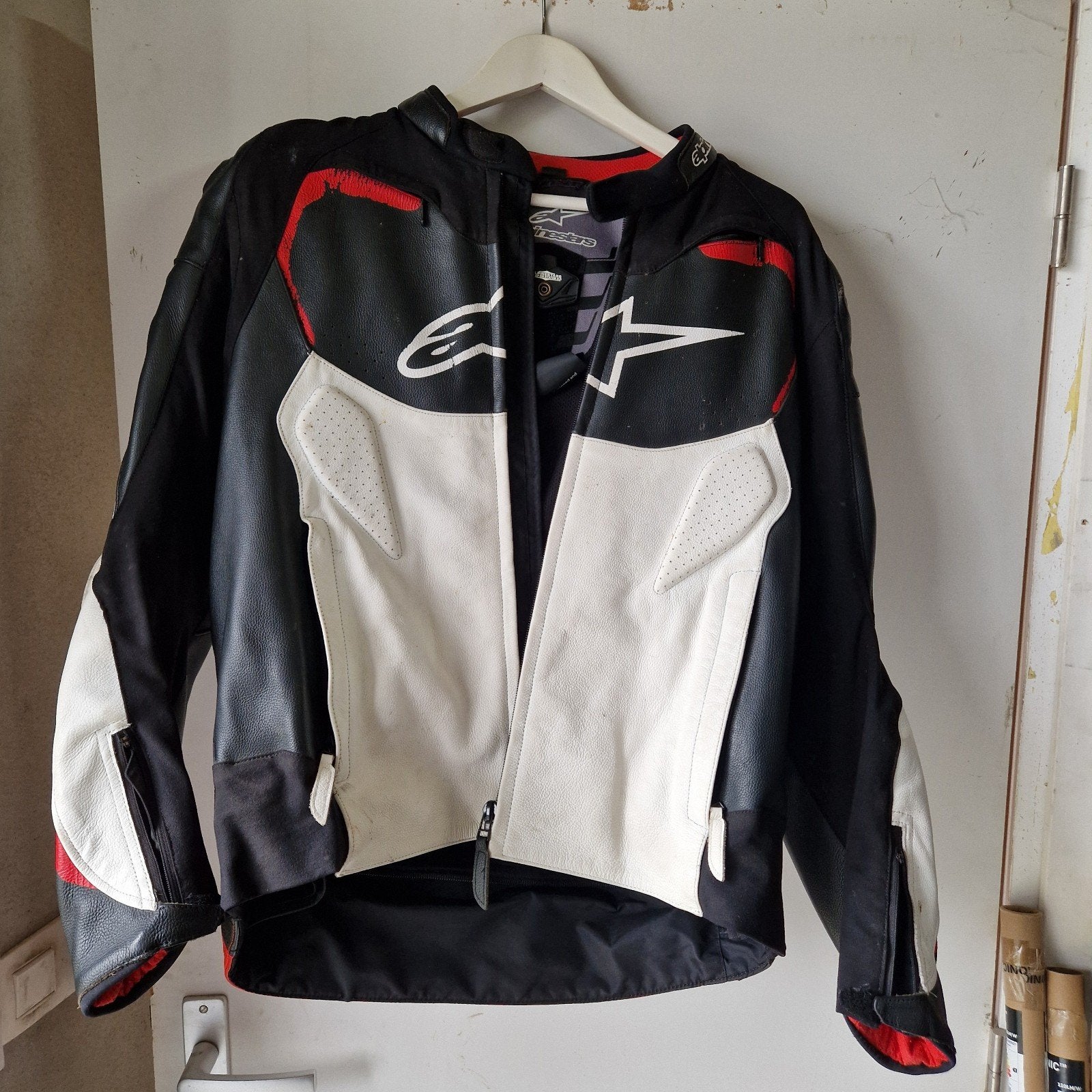 Alpinestars 2-delig Leren Motorpak (Jas en Broek) Maat  52, Motoren, Kleding | Motorkleding, Ophalen of Verzenden, Tweedehands