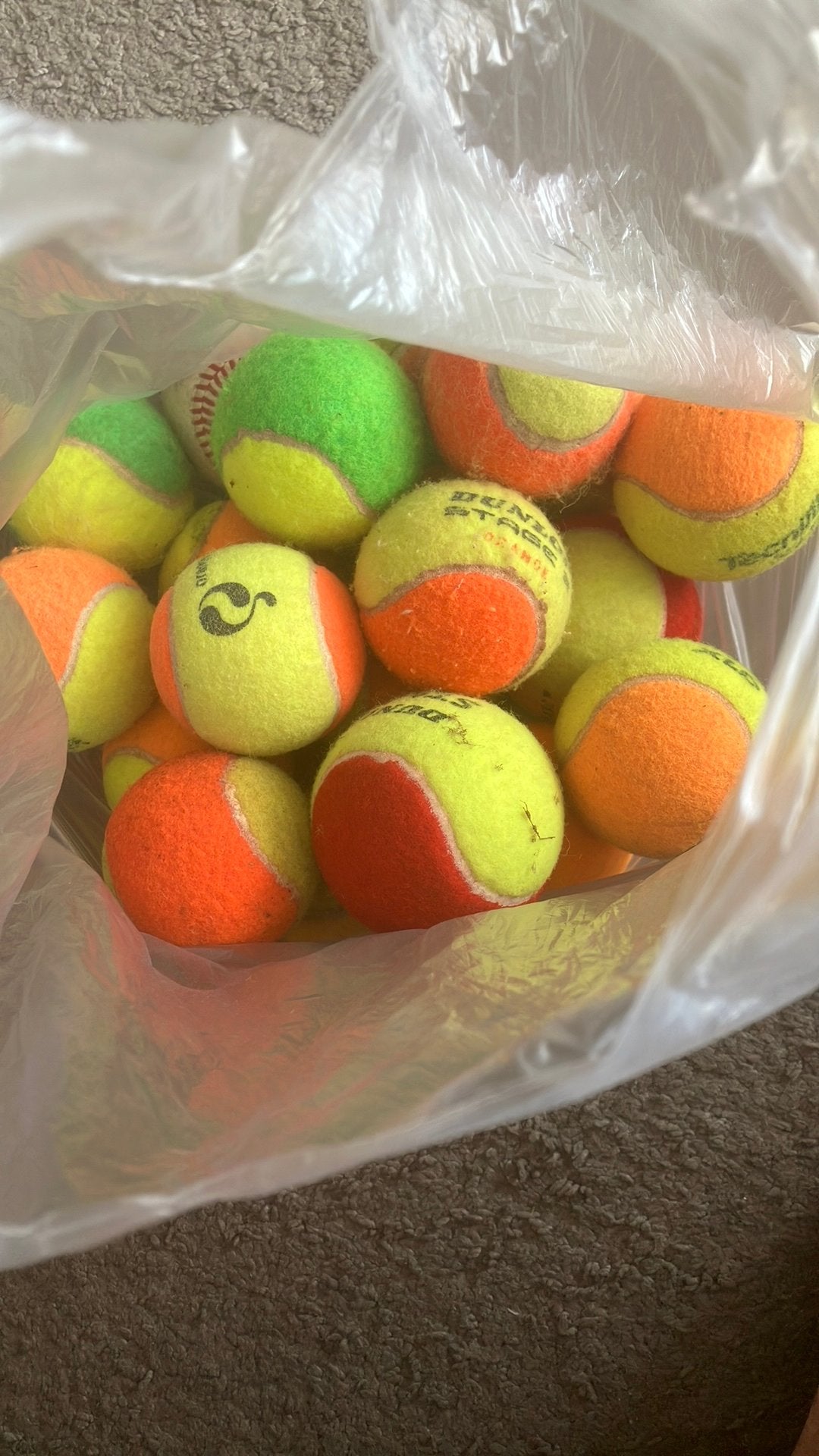 Zak vol gekleurde tennisballen 20 stuks, Overige merken, Ballen, L00, Ophalen of Verzenden