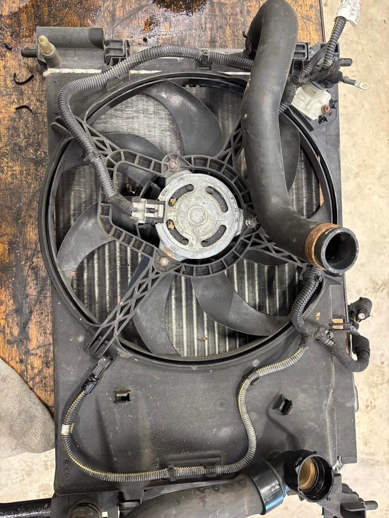 Opel Corsa d A14XER Sport koelerpakket, Ophalen of Verzenden, Opel