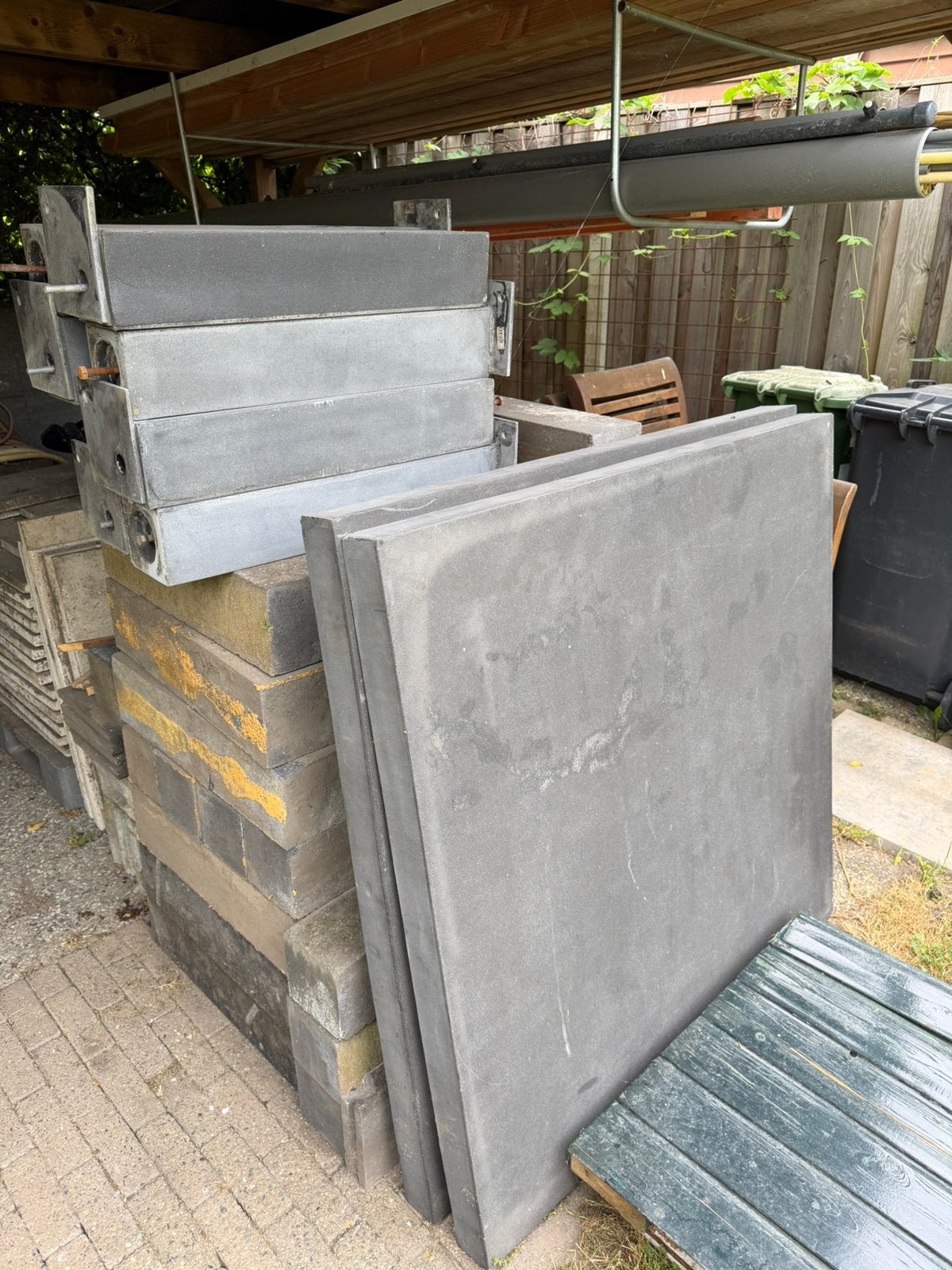 Gratis beton tafel te koop!, Tuin en Terras, Ophalen, Zo goed als nieuw, Beton, Overige typen