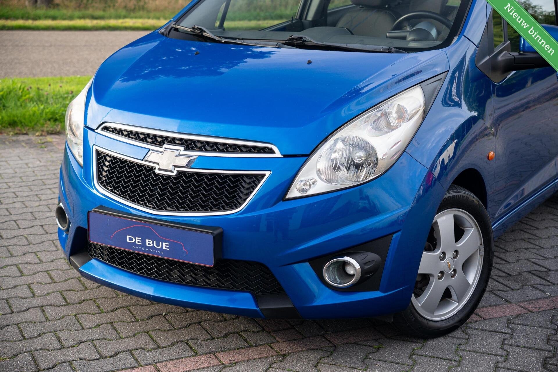 Chevrolet Spark 1.2 16V LT|CarPlay|Airco|5Drs|LM 15 inch|Cen, Voorwielaandrijving, Stof, Gebruikt, Zwart