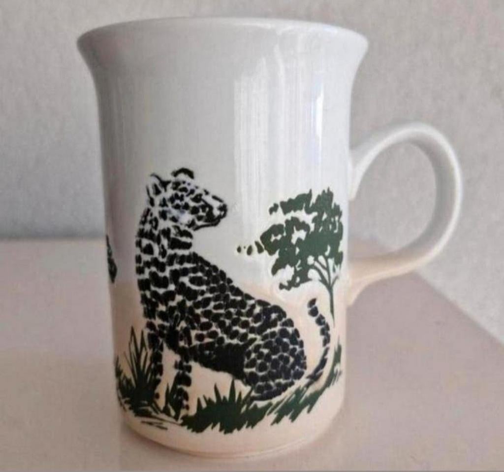 Beker Churchill England met Cheetah opdrukken, Ophalen of Verzenden, Zo goed als nieuw, Overige stijlen, Kop(pen) en/of Schotel(s)