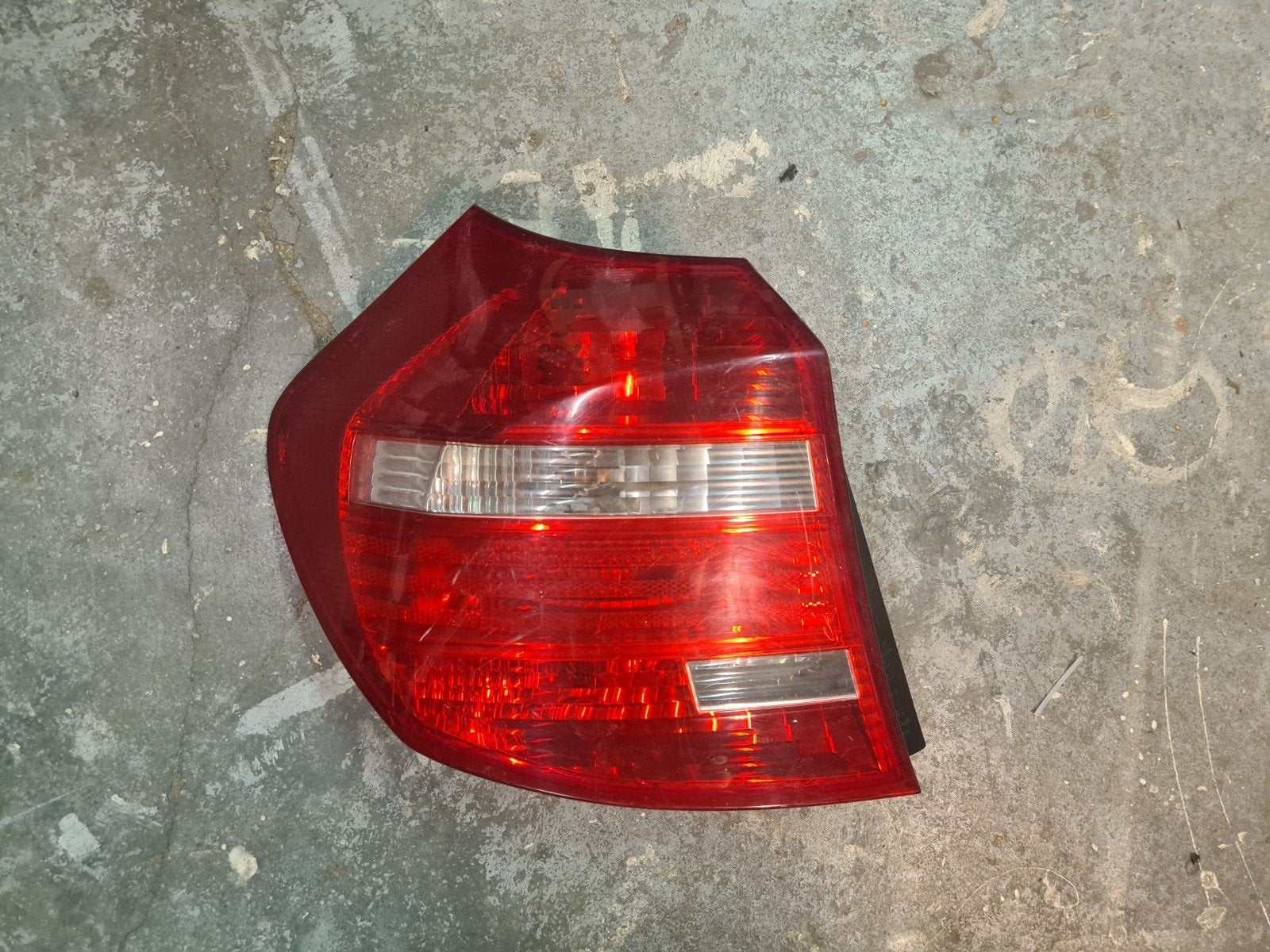 bmw e87 achterlicht links, Ophalen