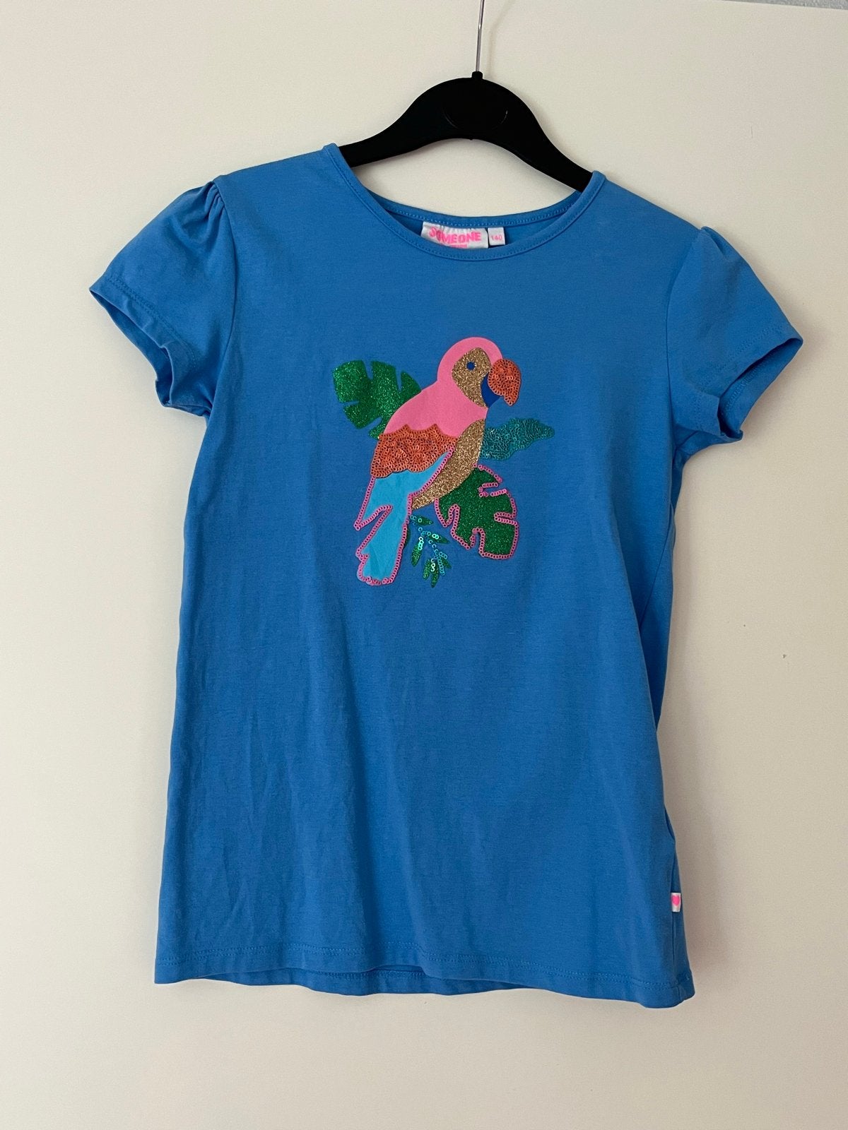 Blauw T-shirt met papegaai van Someone, maat 140, Ophalen of Verzenden, Zo goed als nieuw, Meisje, Shirt of Longsleeve