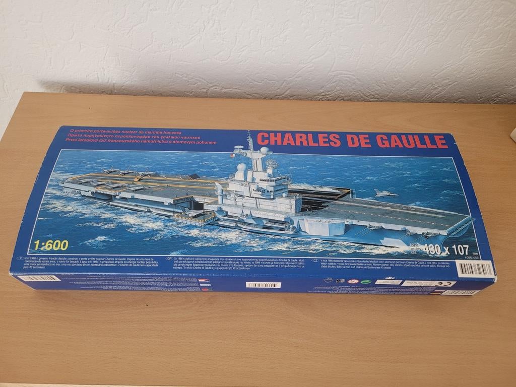Modelbouwschip vliegdekschip Charles de Gaulle 1:600, Hobby en Vrije tijd, Modelbouw | Boten en Schepen, Overige merken, 1:200 of kleiner