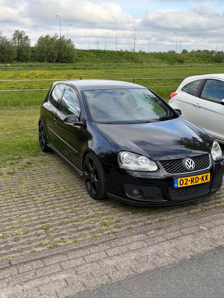 Volkswagen Golf 2.0 GTI 147KW 3D 2005 Zwart, 4 cilinders, Zwart, Origineel Nederlands, Handgeschakeld