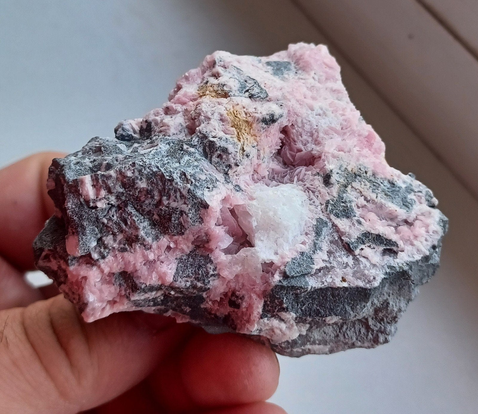 Rhodoniet - Peru (1), Verzamelen, Mineralen en Fossielen, Ophalen of Verzenden, Mineraal