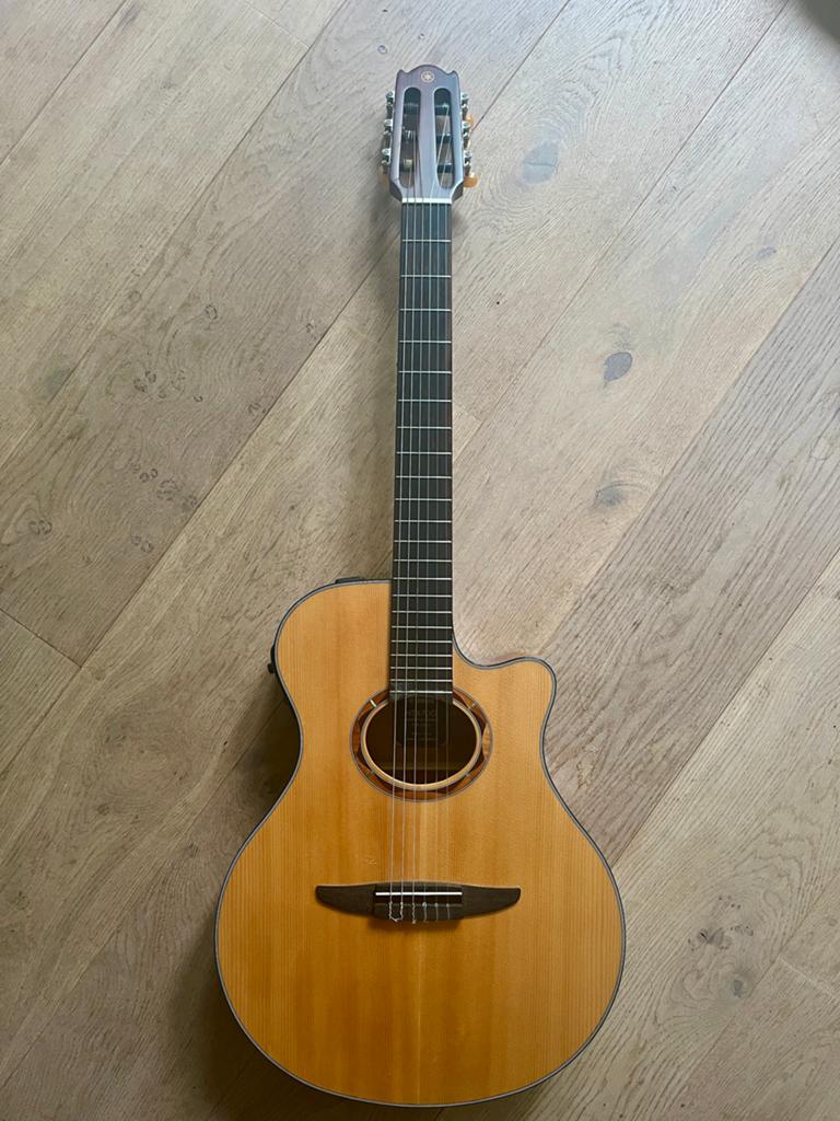 Yamaha NTX700 Nylonstring Gitaar met element, Ophalen, Zo goed als nieuw, Klassieke of Spaanse gitaar, Met (piezo-)element