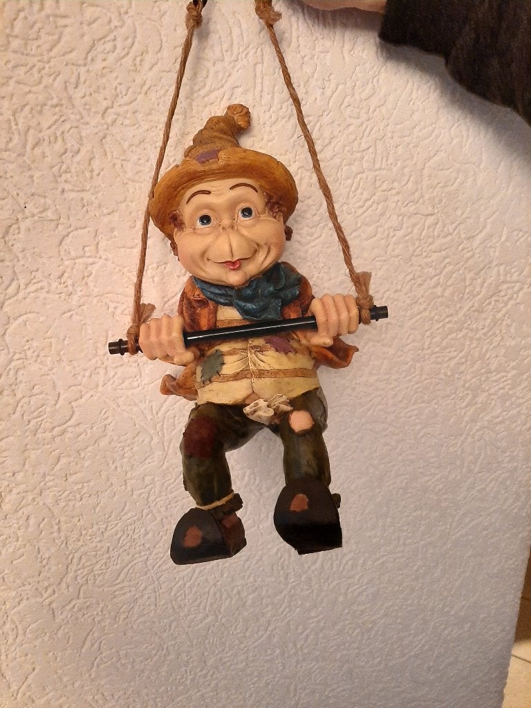laven efteling Lair aan de rekstok, Ophalen of Verzenden, Zo goed als nieuw, Beeldje of Poppetje