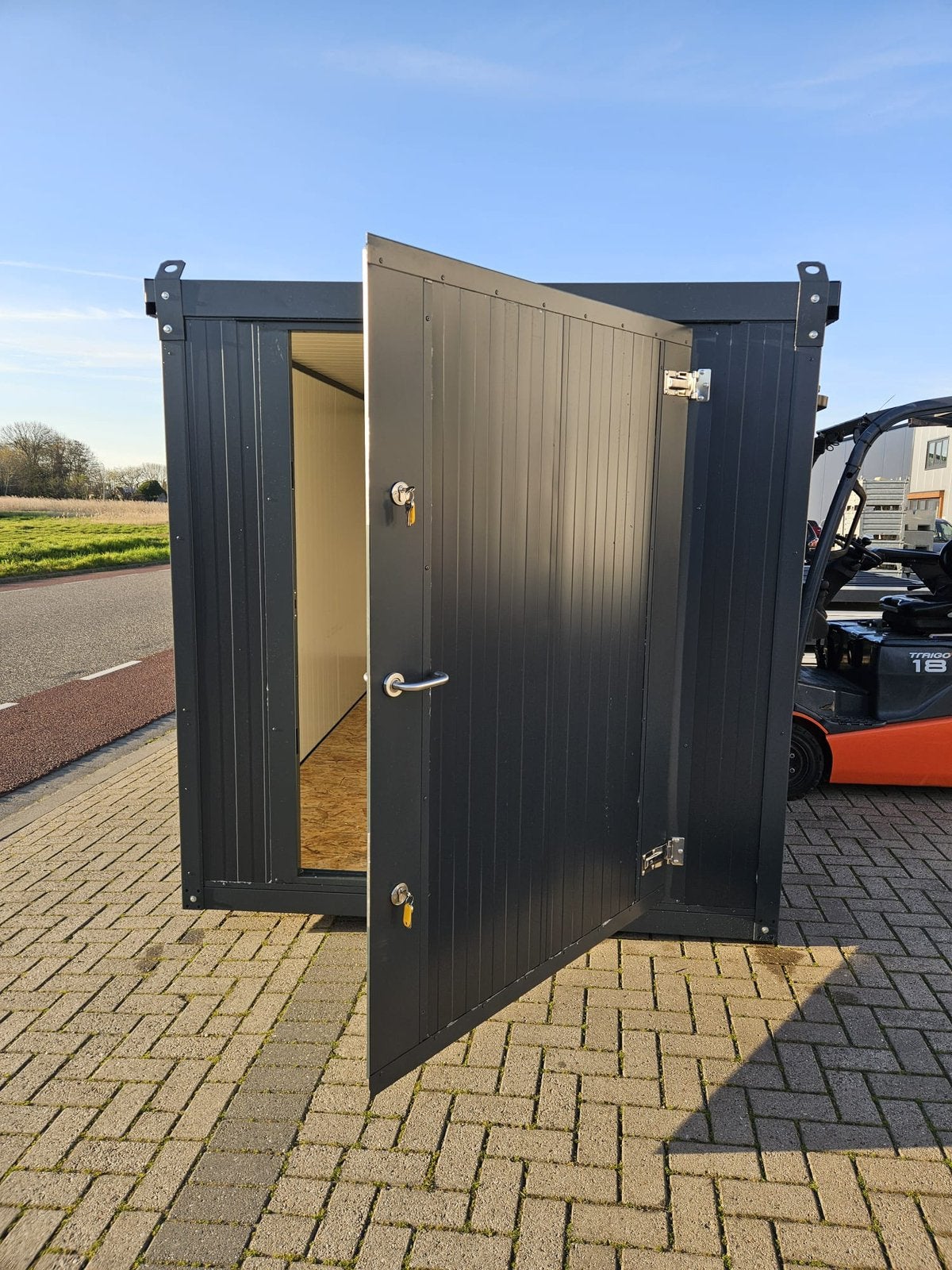 Geïsoleerde opslagcontainer antraciet, Verzenden, Nieuw, Metaal, Overige typen