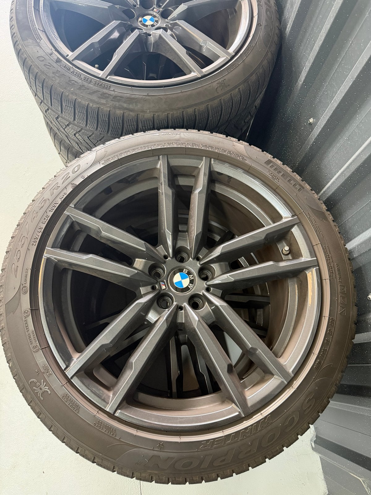 Bijna nieuwe ORIGINELE X3 M Competition velgen Pirelli !, Ophalen, Gebruikt, 255 mm, Banden en Velgen
