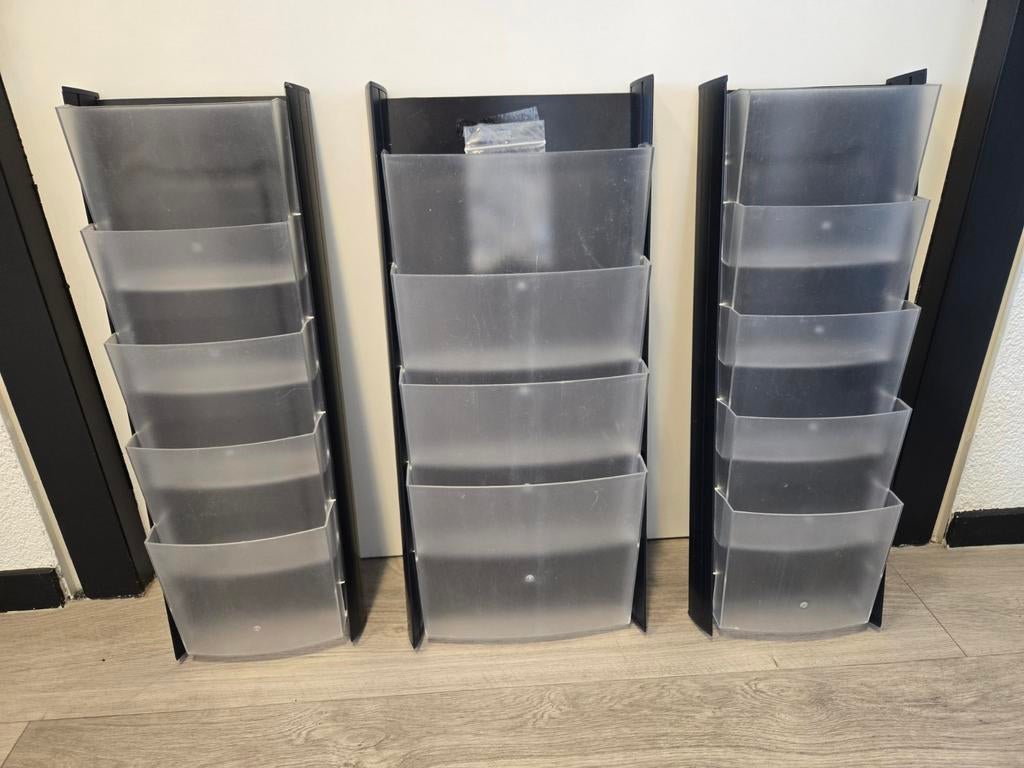 Wandfolderrekken Alba (2x A5 en 1x A4), Ophalen